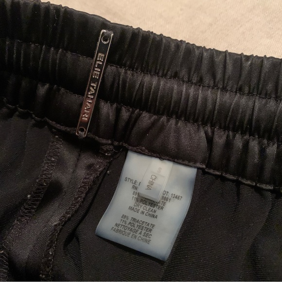 Eli Tahari Zuma Satin Cargo Jogger Pants - Small - Picture 12 of 15